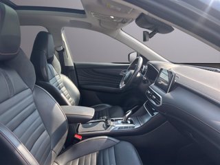 MG EHS Plug-in Hybrid Luxury