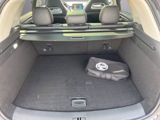 MG EHS Plug-in Hybrid Luxury