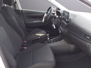 HYUNDAI Bayon 1.0 T-GDI Hybrid 48V iMT XLine + LED 11
