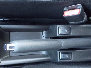 SUZUKI Swift 1.2 Hybrid Top 23