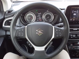 SUZUKI S-Cross 1.5 140V Hybrid A/T Starview 15