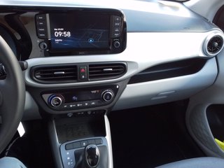 HYUNDAI i10 1.0 MPI AT Prime 17