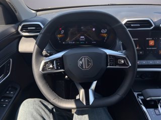 MG ZS 1.5 Hybrid+ Luxury 15