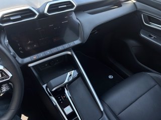 MG ZS 1.5 Hybrid+ Luxury 17