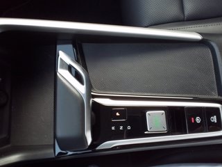 MG ZS 1.5 Hybrid+ Luxury 22