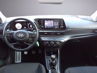 HYUNDAI Bayon 1.2 MPI MT XLine 14