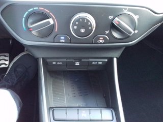 HYUNDAI Bayon 1.2 MPI MT XLine 21