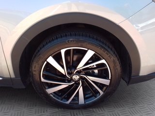 MG ZS 1.5 Hybrid+ Luxury 8