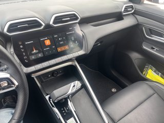 MG ZS 1.5 Hybrid+ Luxury 18