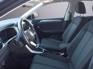 VOLKSWAGEN T-Roc 1.5 TSI ACT DSG Life 9