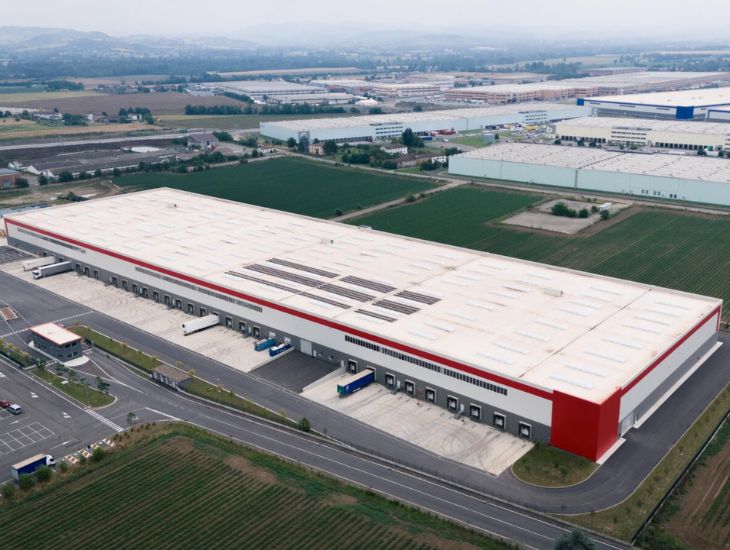 Magazzino ricambi MG